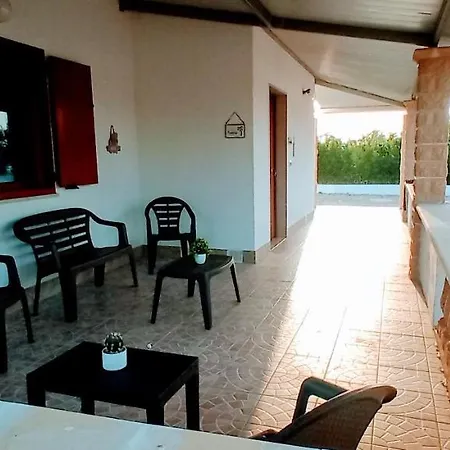 Villa Zaira *